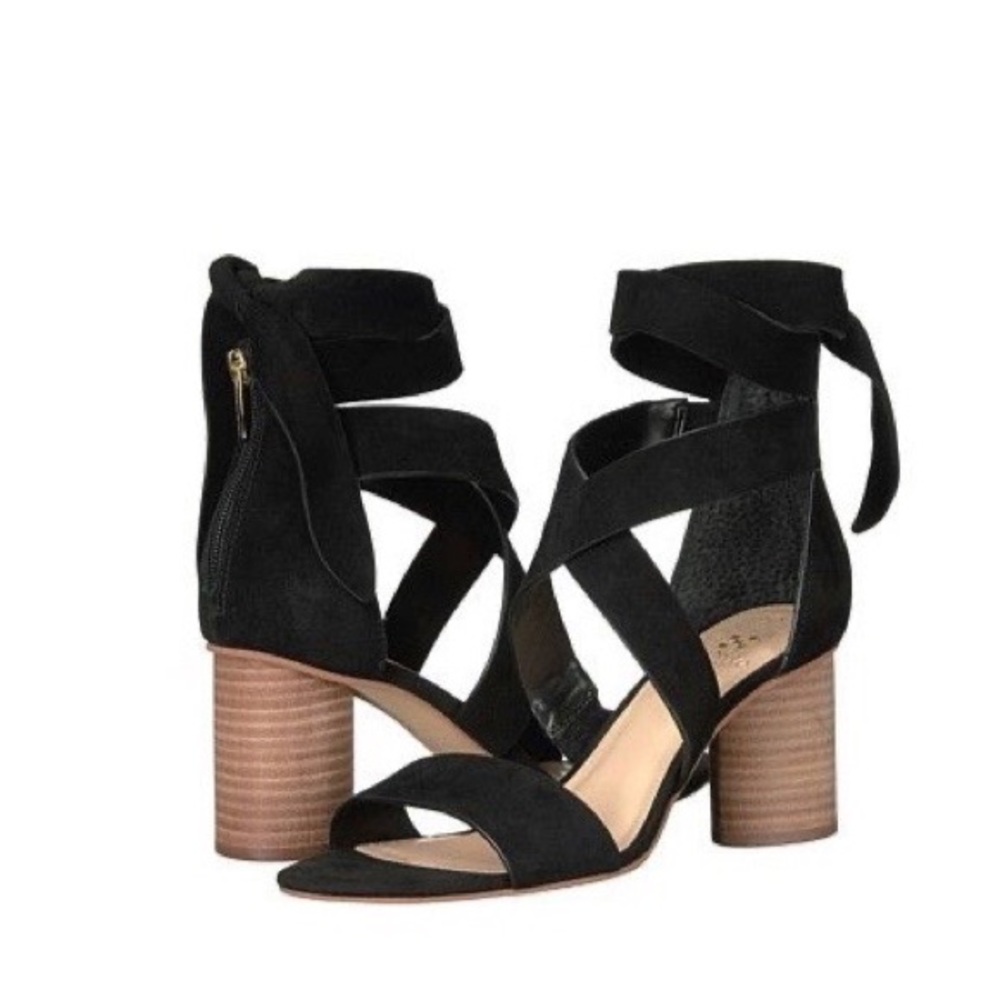 Vince Camuto Jeneve Black Suede Strappy Sandals 8 M